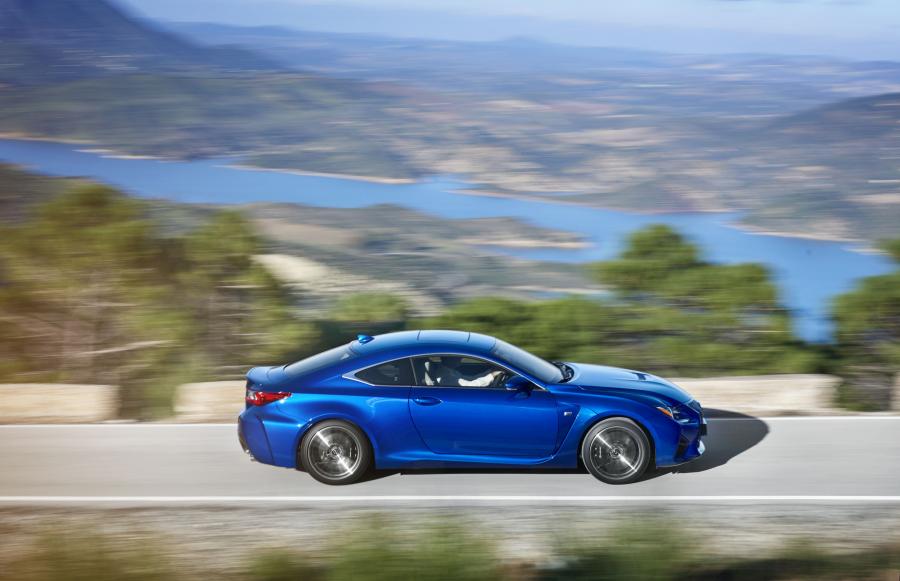  Lexus RC F 2014 года  (EU) (фото 26 из 28)